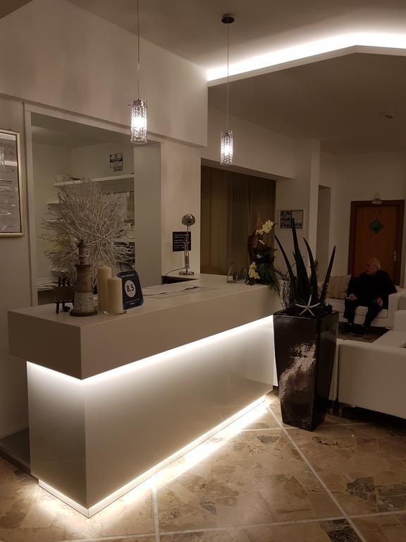 Hotel Solemare Cesenatico Εξωτερικό φωτογραφία